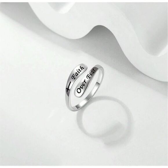 Faith Over Fear Ring - Picture 4 of 5